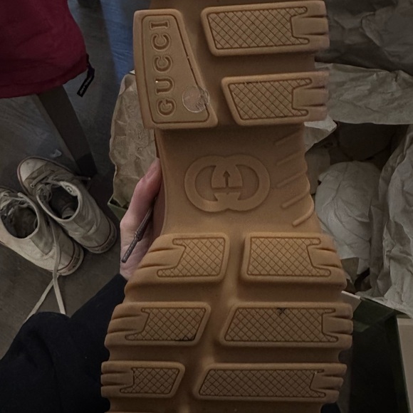 Men’s gucci boots - Picture 9 of 11